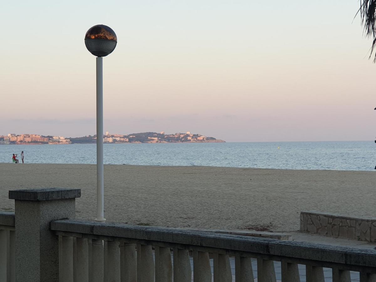 Apartamento 1ª Linea De Mar Cambrils Vilafortuny Extérieur photo